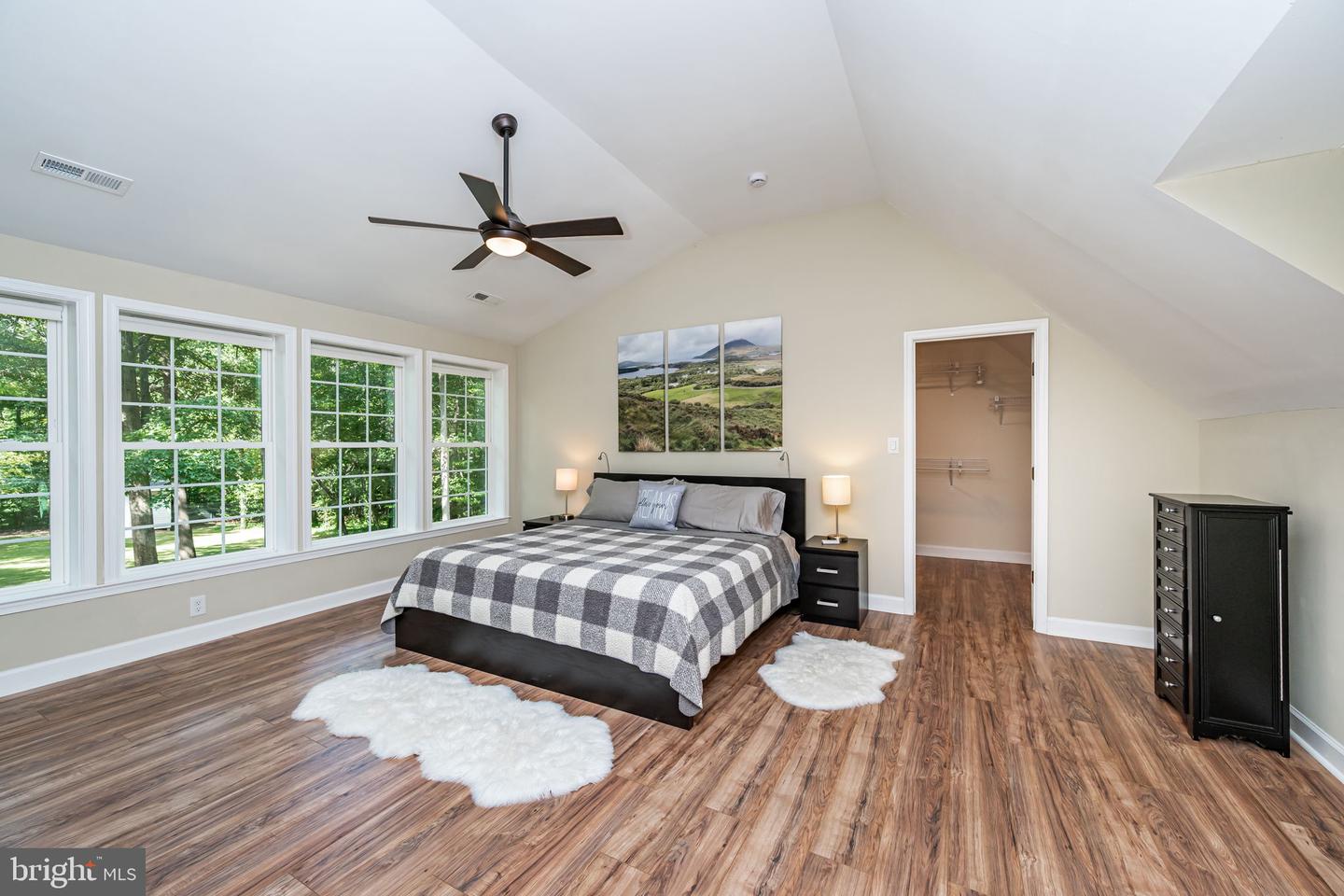 15 CLARION DR, FREDERICKSBURG, Virginia 22405, 5 Bedrooms Bedrooms, ,2 BathroomsBathrooms,Residential,For sale,15 CLARION DR,VAST2042382 MLS # VAST2042382