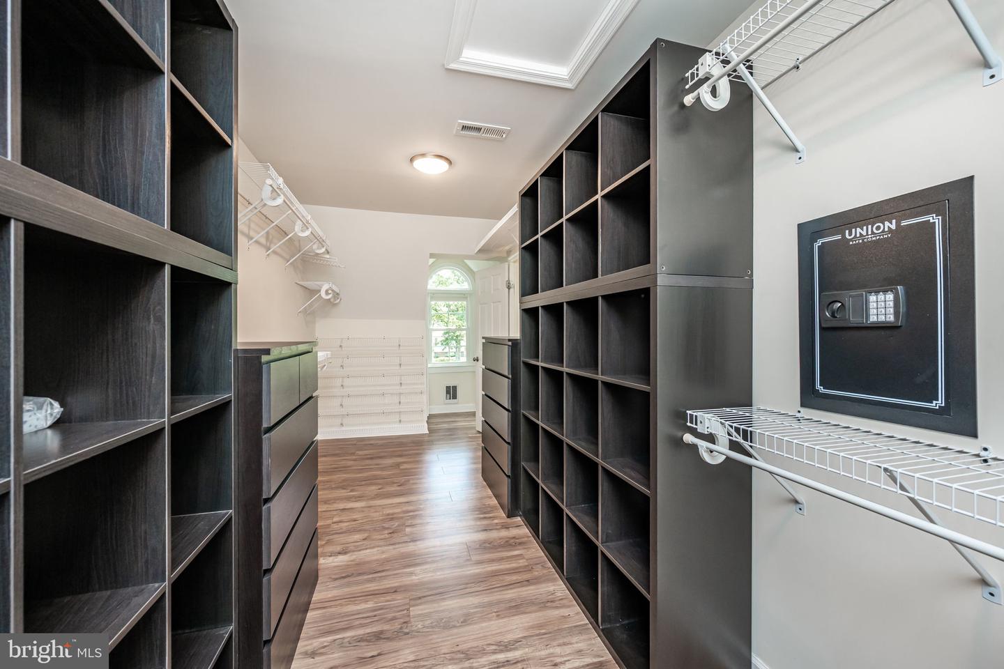 15 CLARION DR, FREDERICKSBURG, Virginia 22405, 5 Bedrooms Bedrooms, ,2 BathroomsBathrooms,Residential,For sale,15 CLARION DR,VAST2042382 MLS # VAST2042382