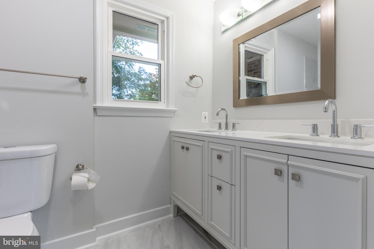 15801 EDGEWOOD DR, DUMFRIES, Virginia 22025, 4 Bedrooms Bedrooms, ,3 BathroomsBathrooms,Residential,For sale,15801 EDGEWOOD DR,VAPW2103208 MLS # VAPW2103208