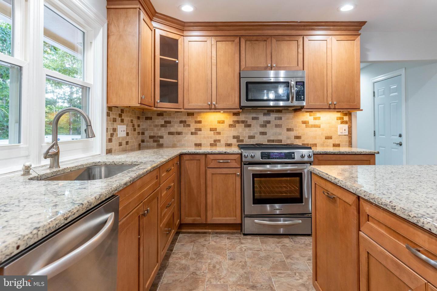15801 EDGEWOOD DR, DUMFRIES, Virginia 22025, 4 Bedrooms Bedrooms, ,3 BathroomsBathrooms,Residential,For sale,15801 EDGEWOOD DR,VAPW2103208 MLS # VAPW2103208