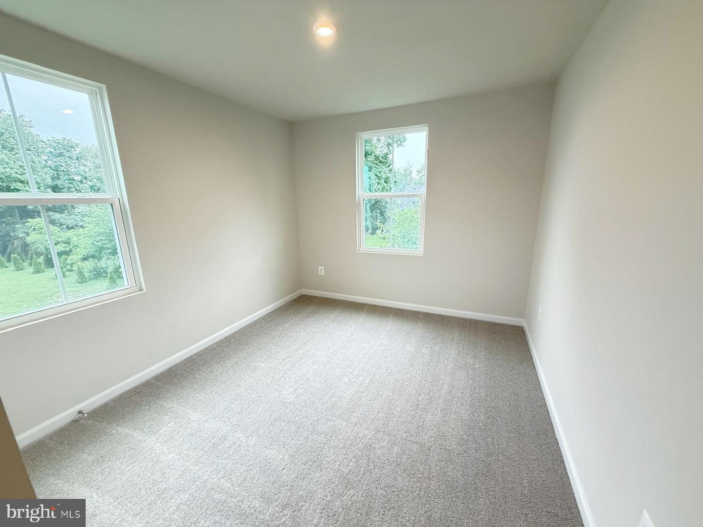 613 LAURELWOOD CIR, WINCHESTER, Virginia 22601, 3 Bedrooms Bedrooms, ,2 BathroomsBathrooms,Residential,For sale,613 LAURELWOOD CIR,VAWI2009020 MLS # VAWI2009020