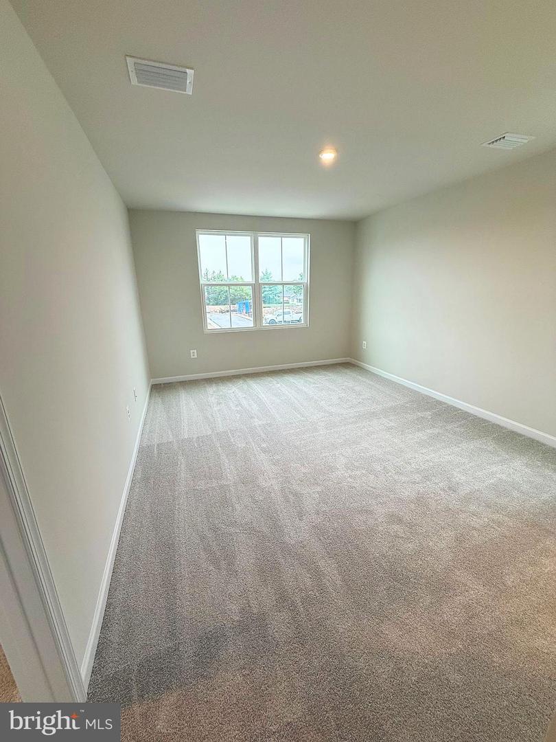 613 LAURELWOOD CIR, WINCHESTER, Virginia 22601, 3 Bedrooms Bedrooms, ,2 BathroomsBathrooms,Residential,For sale,613 LAURELWOOD CIR,VAWI2009020 MLS # VAWI2009020