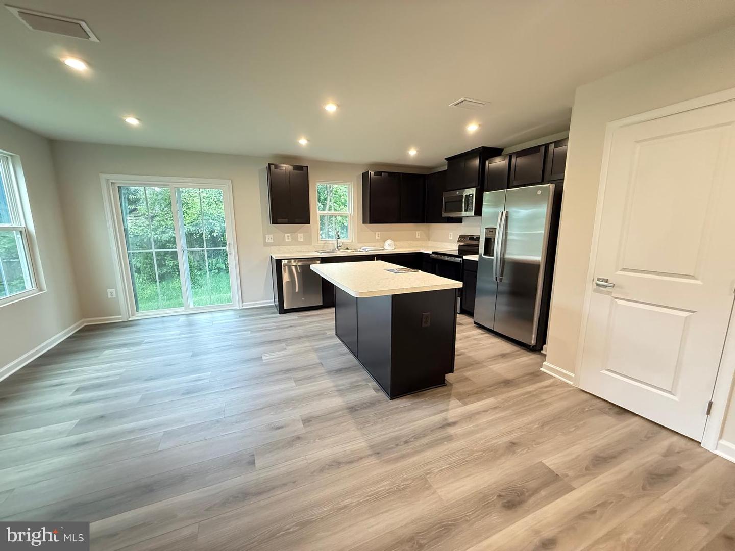 613 LAURELWOOD CIR, WINCHESTER, Virginia 22601, 3 Bedrooms Bedrooms, ,2 BathroomsBathrooms,Residential,For sale,613 LAURELWOOD CIR,VAWI2009020 MLS # VAWI2009020
