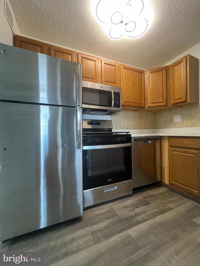 1225 MARTHA CUSTIS DR #815, ALEXANDRIA, Virginia 22302, 1 Bedroom Bedrooms, 2 Rooms Rooms,1 BathroomBathrooms,Residential,For sale,1225 MARTHA CUSTIS DR #815,VAAX2049306 MLS # VAAX2049306