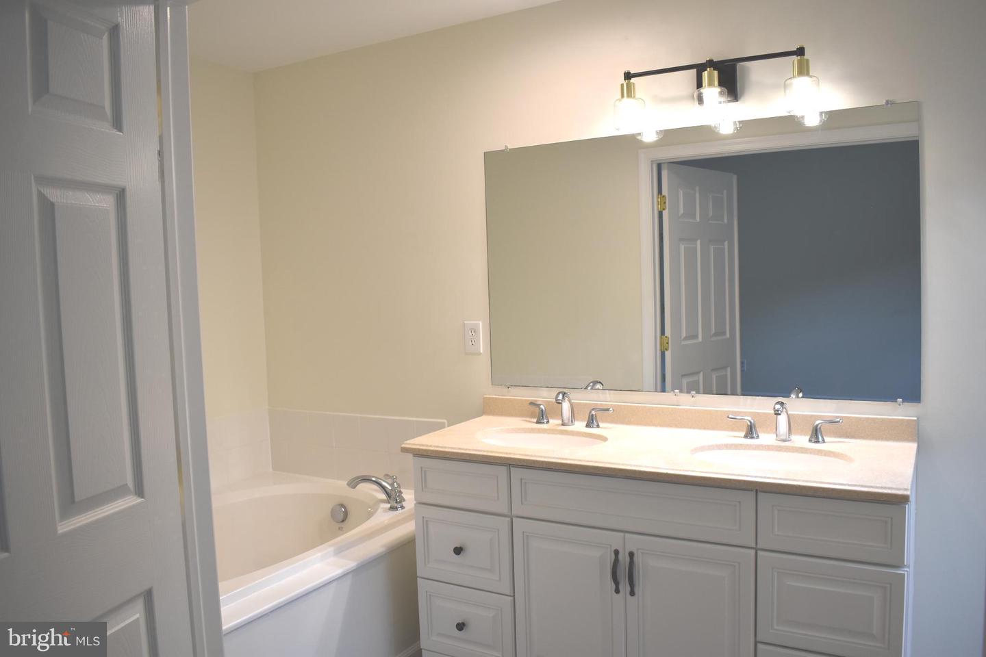 9397 INAUGURAL DR, KING GEORGE, Virginia 22485, 5 Bedrooms Bedrooms, ,3 BathroomsBathrooms,Residential,For sale,9397 INAUGURAL DR,VAKG2006966 MLS # VAKG2006966