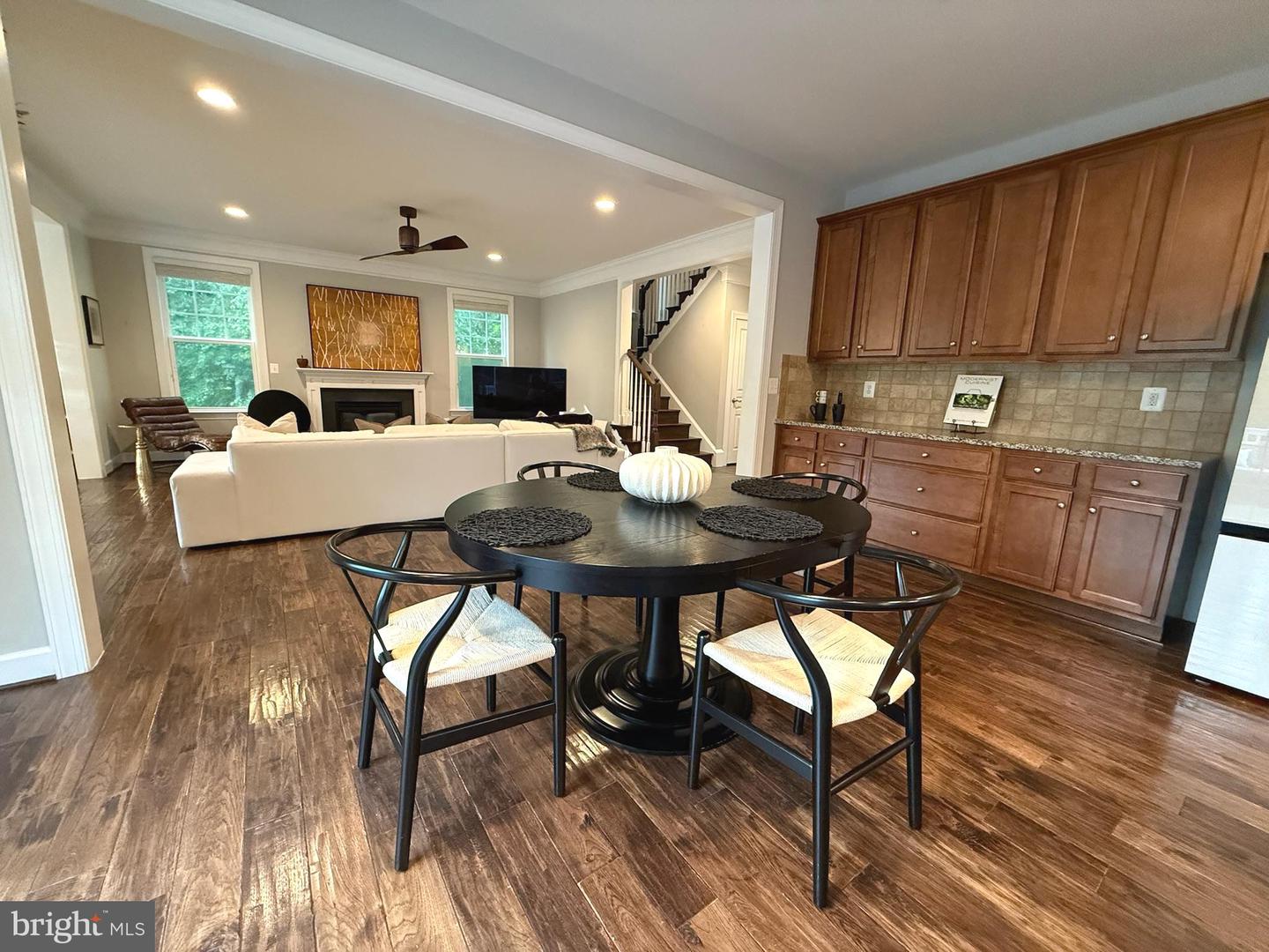 1294 SCOTTS RUN RD, MCLEAN, Virginia 22102, 6 Bedrooms Bedrooms, ,5 BathroomsBathrooms,Residential,For sale,1294 SCOTTS RUN RD,VAFX2264958 MLS # VAFX2264958