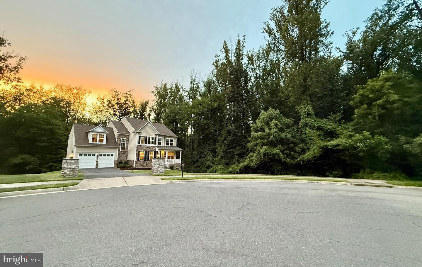 1294 SCOTTS RUN RD, MCLEAN, Virginia 22102, 6 Bedrooms Bedrooms, ,5 BathroomsBathrooms,Residential,For sale,1294 SCOTTS RUN RD,VAFX2264958 MLS # VAFX2264958