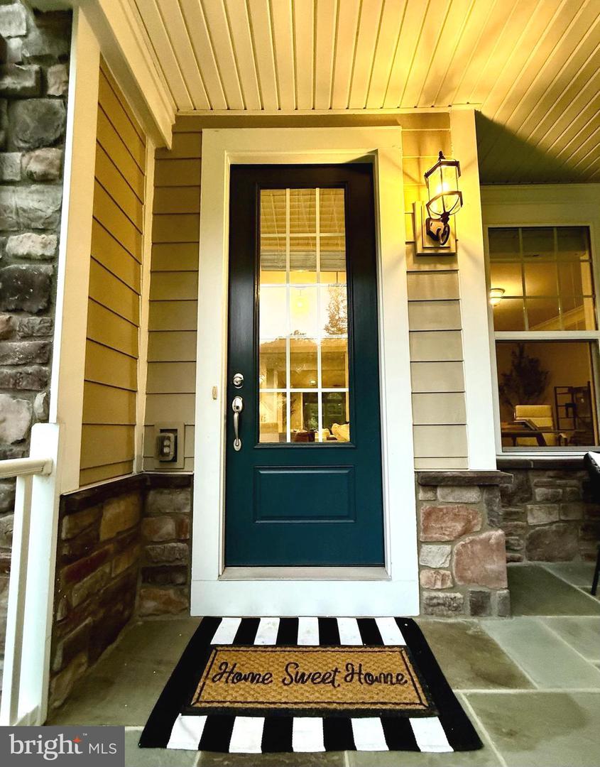 1294 SCOTTS RUN RD, MCLEAN, Virginia 22102, 6 Bedrooms Bedrooms, ,5 BathroomsBathrooms,Residential,For sale,1294 SCOTTS RUN RD,VAFX2264958 MLS # VAFX2264958