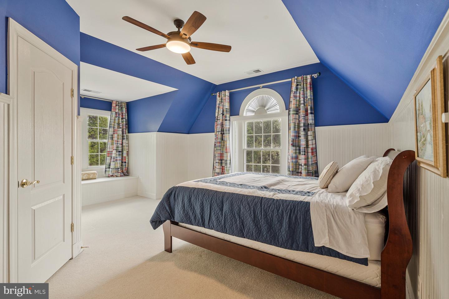 9907 HESSICK CT, GREAT FALLS, Virginia 22066, 6 Bedrooms Bedrooms, ,5 BathroomsBathrooms,Residential,For sale,9907 HESSICK CT,VAFX2264966 MLS # VAFX2264966