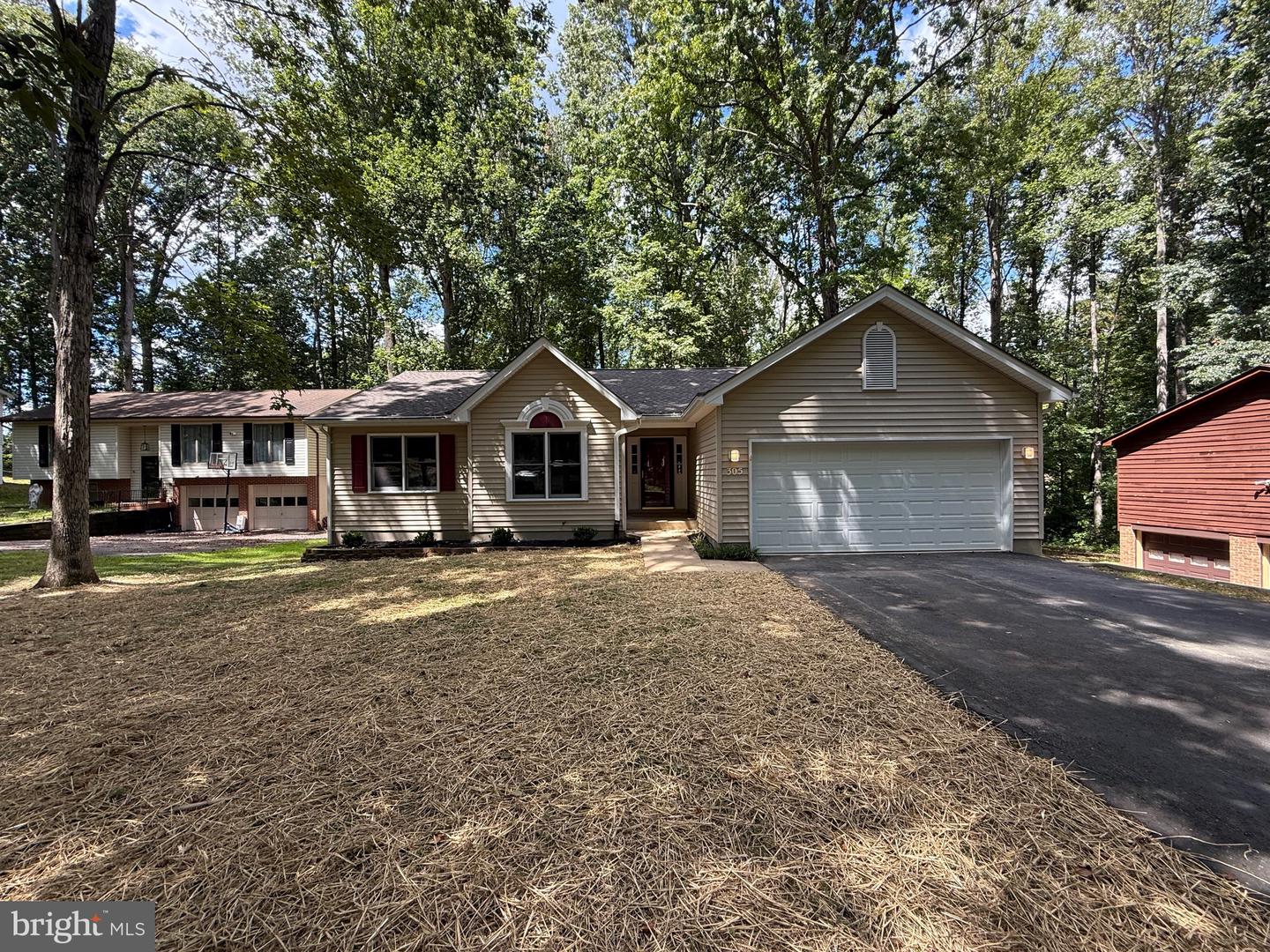 305 FAIRWAY DR, LOCUST GROVE, Virginia 22508, 3 Bedrooms Bedrooms, ,2 BathroomsBathrooms,Residential,For sale,305 FAIRWAY DR,VAOR2010666 MLS # VAOR2010666
