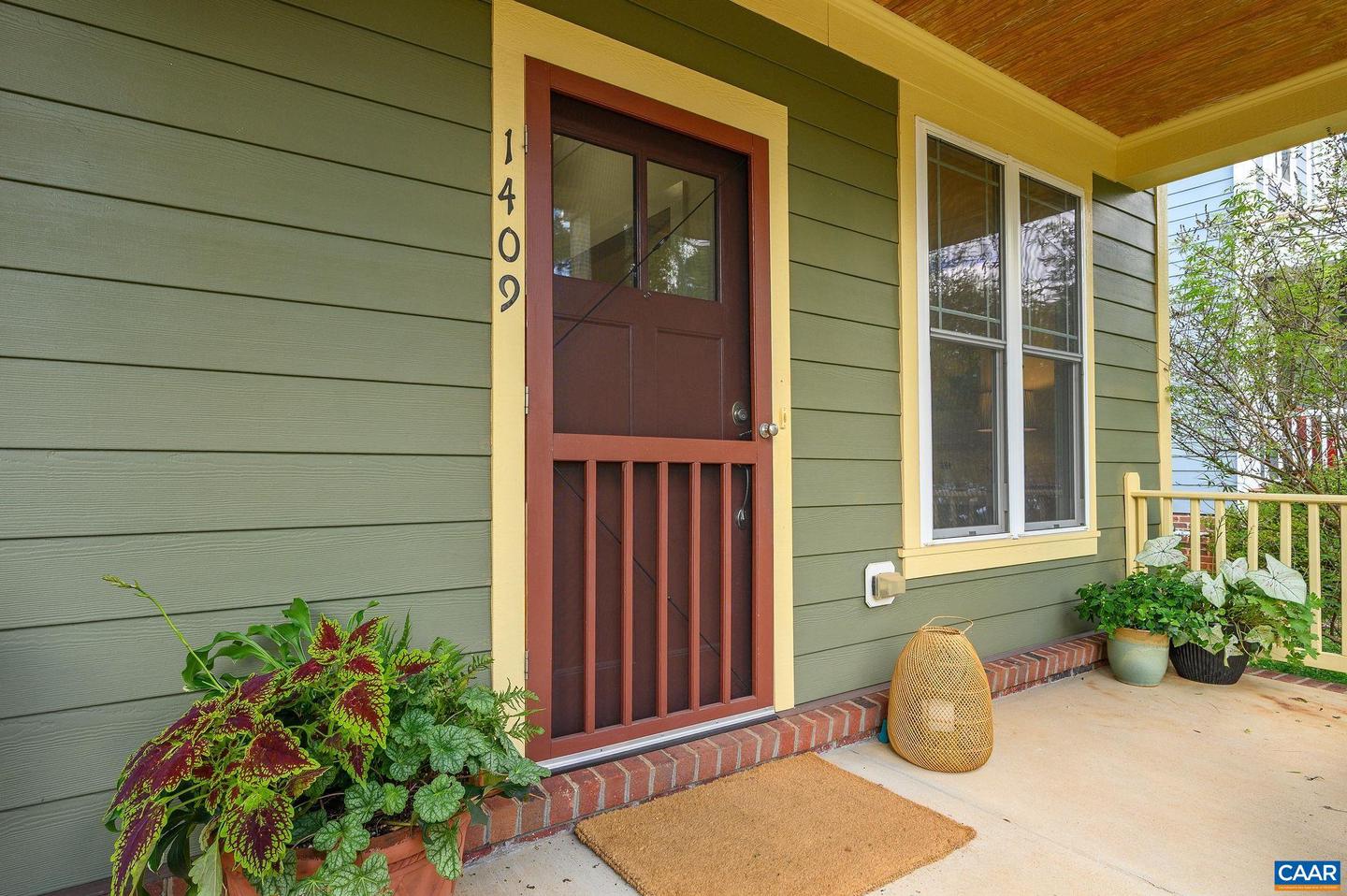 1409 BUTLER ST, CHARLOTTESVILLE, Virginia 22901, 3 Bedrooms Bedrooms, ,2 BathroomsBathrooms,Residential,For sale,1409 BUTLER ST,668592 MLS # 668592