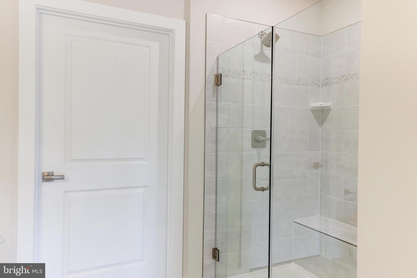 46270 MOUNT ALLEN TER #403, STERLING, Virginia 20164, 2 Bedrooms Bedrooms, ,2 BathroomsBathrooms,Residential,For sale,46270 MOUNT ALLEN TER #403,VALO2106164 MLS # VALO2106164