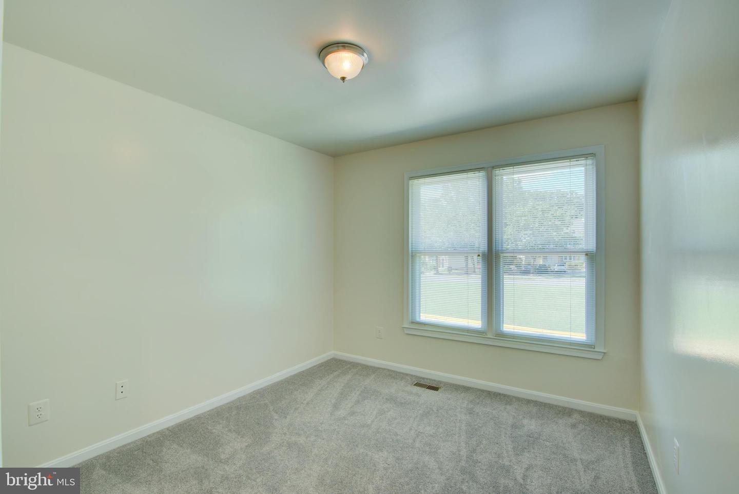 7235 WORSLEY WAY, ALEXANDRIA, Virginia 22315, 3 Bedrooms Bedrooms, ,3 BathroomsBathrooms,Residential,For sale,7235 WORSLEY WAY,VAFX2265034 MLS # VAFX2265034