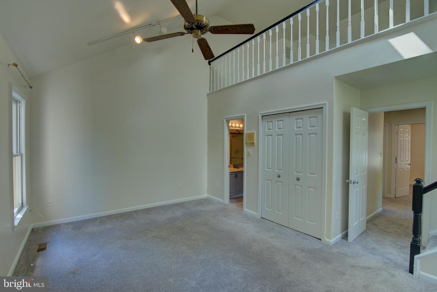 7235 WORSLEY WAY, ALEXANDRIA, Virginia 22315, 3 Bedrooms Bedrooms, ,3 BathroomsBathrooms,Residential,For sale,7235 WORSLEY WAY,VAFX2265034 MLS # VAFX2265034