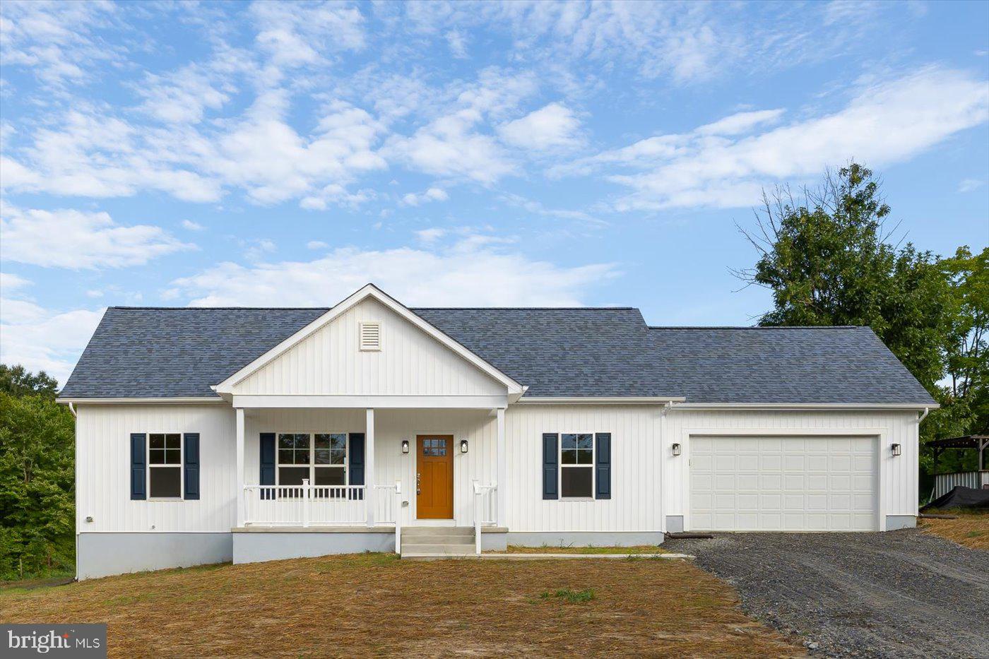 121 NORTH GLEBE, MONTROSS, Virginia 22520, 3 Bedrooms Bedrooms, ,2 BathroomsBathrooms,Residential,For sale,121 NORTH GLEBE,VAWE2009688 MLS # VAWE2009688