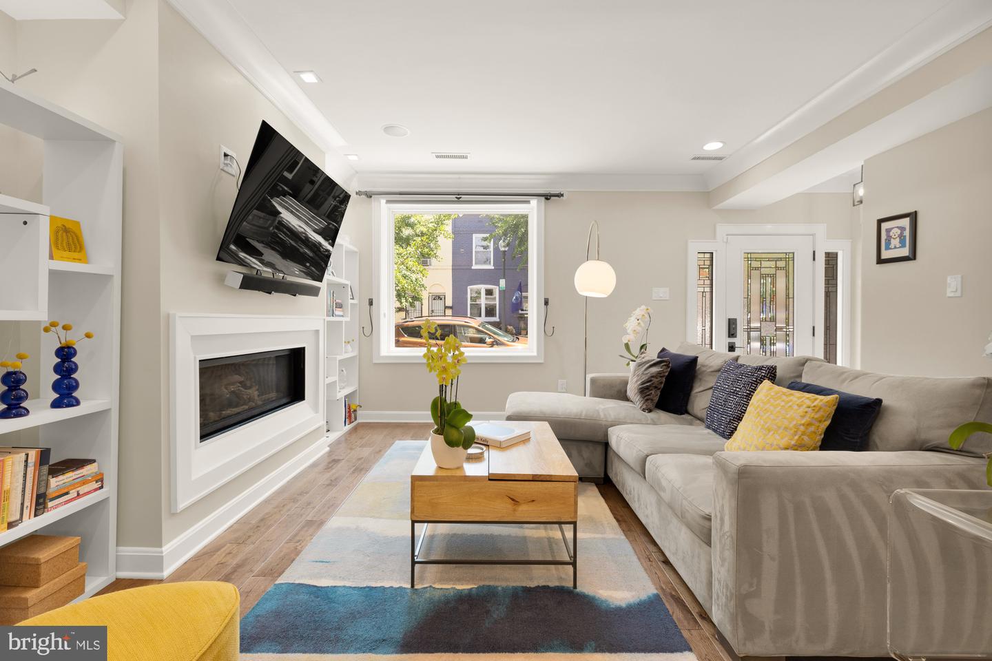 1217 CARROLLSBURG PL SW, WASHINGTON, District Of Columbia 20024, 3 Bedrooms Bedrooms, ,2 BathroomsBathrooms,Residential,For sale,1217 CARROLLSBURG PL SW,DCDC2220434 MLS # DCDC2220434