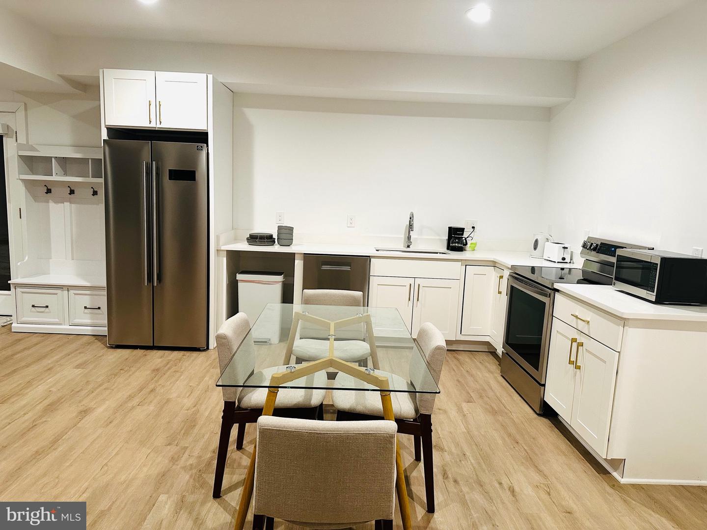 2033 GRIFFITH RD, FALLS CHURCH, Virginia 22043, 6 Bedrooms Bedrooms, ,5 BathroomsBathrooms,Residential,For sale,2033 GRIFFITH RD,VAFX2265078 MLS # VAFX2265078
