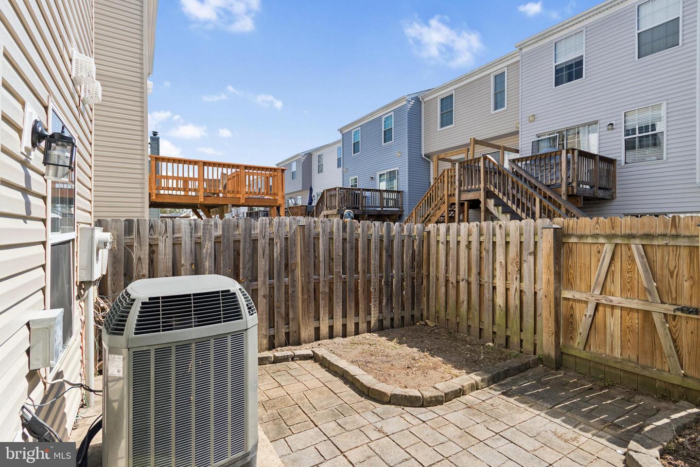 302 WESTMINSTER LN #133, STAFFORD, Virginia 22556, 3 Bedrooms Bedrooms, ,2 BathroomsBathrooms,Residential,For sale,302 WESTMINSTER LN #133,VAST2042448 MLS # VAST2042448