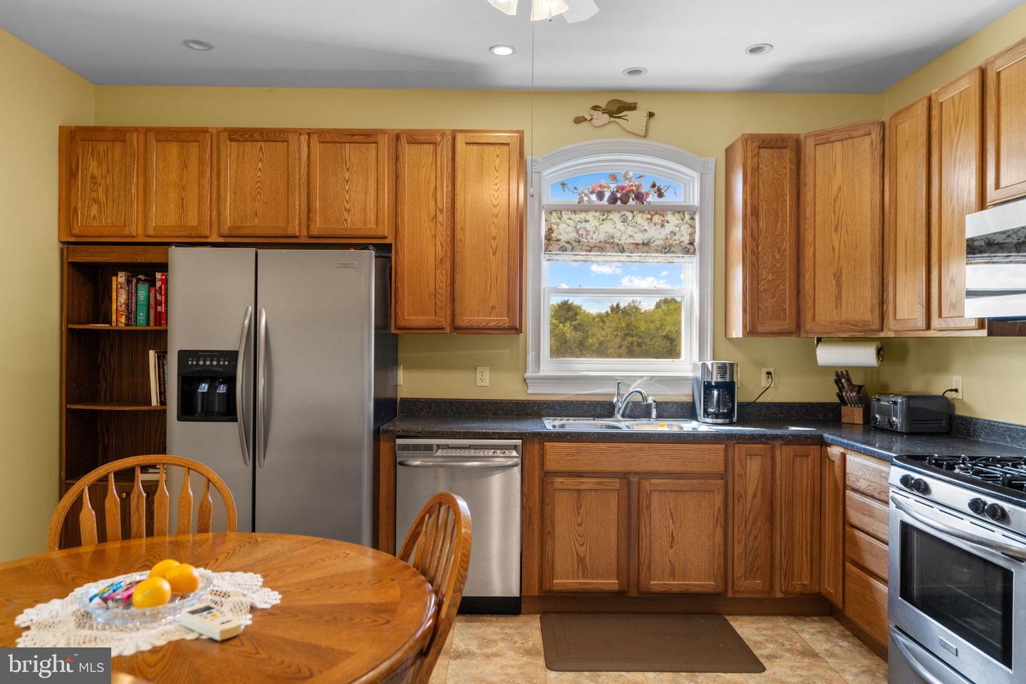 11801 PARKGATE DR, NOKESVILLE, Virginia 20181, 4 Bedrooms Bedrooms, ,4 BathroomsBathrooms,Farm,For sale,11801 PARKGATE DR,VAPW2103014 MLS # VAPW2103014