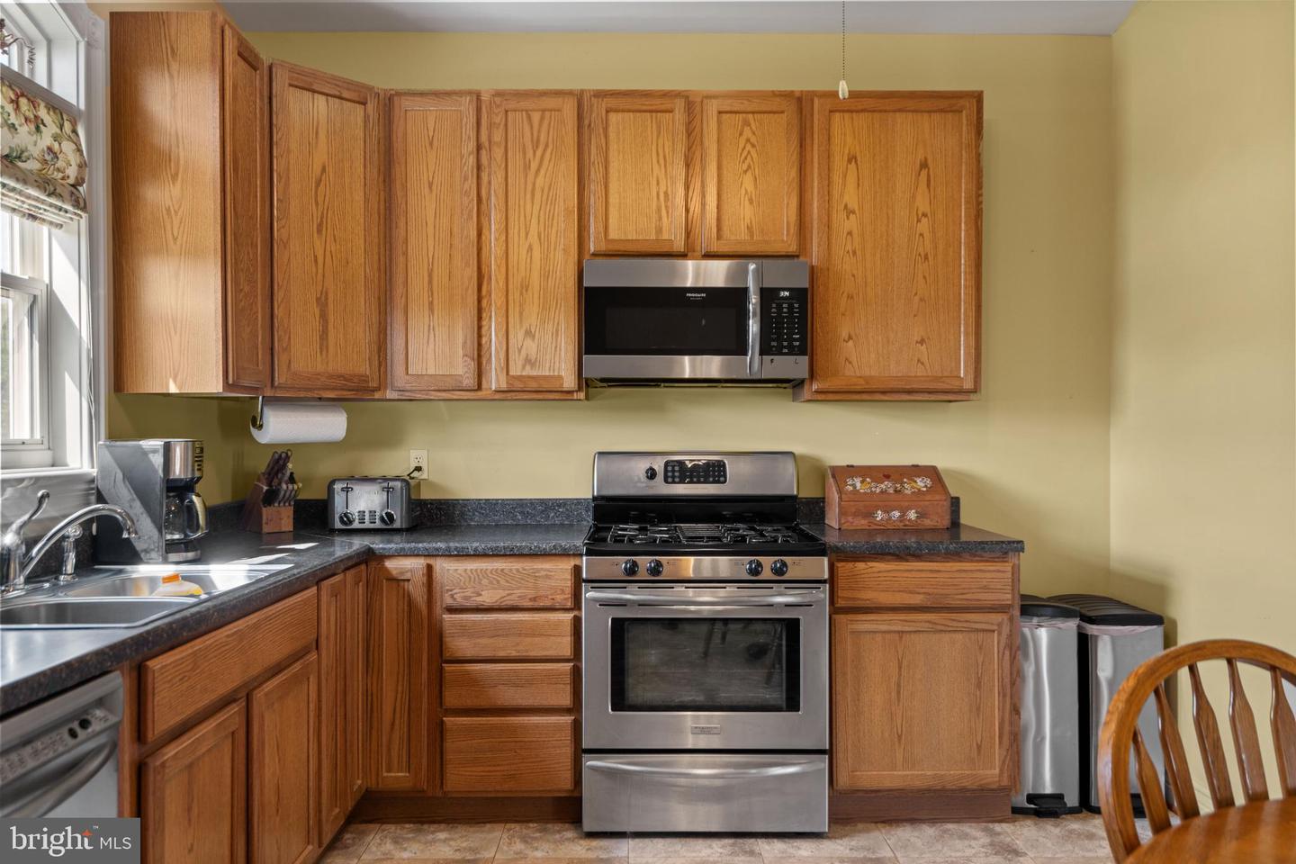 11801 PARKGATE DR, NOKESVILLE, Virginia 20181, 4 Bedrooms Bedrooms, ,4 BathroomsBathrooms,Farm,For sale,11801 PARKGATE DR,VAPW2103014 MLS # VAPW2103014
