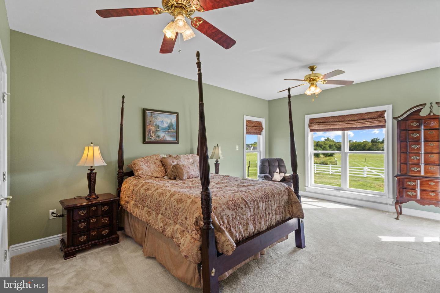 11801 PARKGATE DR, NOKESVILLE, Virginia 20181, 4 Bedrooms Bedrooms, ,4 BathroomsBathrooms,Farm,For sale,11801 PARKGATE DR,VAPW2103014 MLS # VAPW2103014