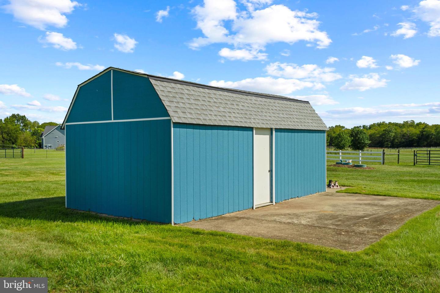 11801 PARKGATE DR, NOKESVILLE, Virginia 20181, 4 Bedrooms Bedrooms, ,4 BathroomsBathrooms,Farm,For sale,11801 PARKGATE DR,VAPW2103014 MLS # VAPW2103014