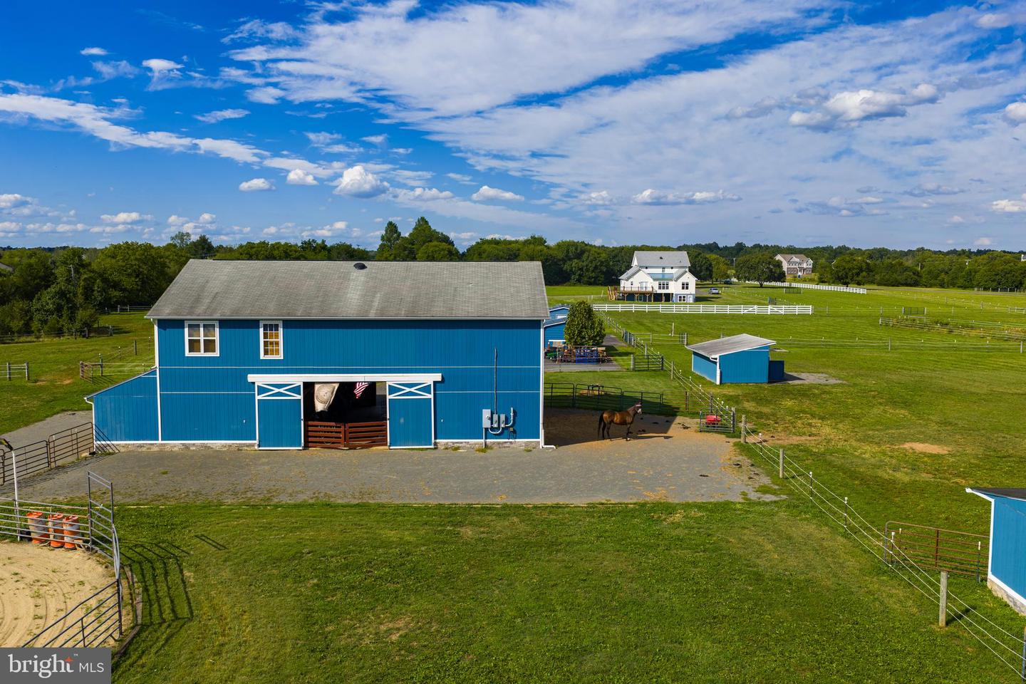 11801 PARKGATE DR, NOKESVILLE, Virginia 20181, 4 Bedrooms Bedrooms, ,4 BathroomsBathrooms,Farm,For sale,11801 PARKGATE DR,VAPW2103014 MLS # VAPW2103014