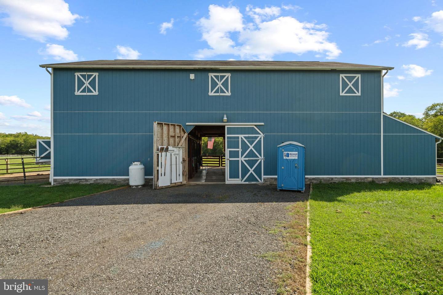 11801 PARKGATE DR, NOKESVILLE, Virginia 20181, 4 Bedrooms Bedrooms, ,4 BathroomsBathrooms,Farm,For sale,11801 PARKGATE DR,VAPW2103014 MLS # VAPW2103014