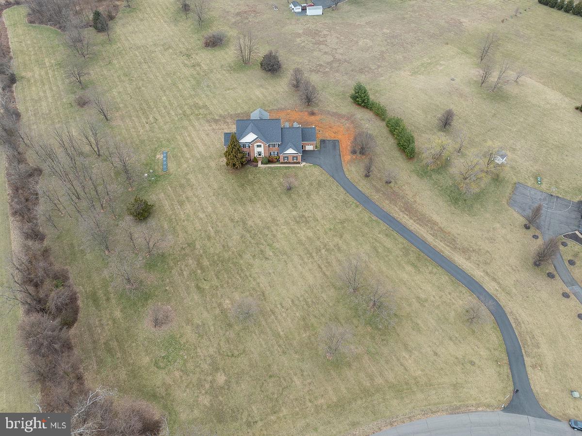 42037 HEATERS ISLAND CT, LEESBURG, Virginia 20176, 5 Bedrooms Bedrooms, ,4 BathroomsBathrooms,Residential,For sale,42037 HEATERS ISLAND CT,VALO2088240 MLS # VALO2088240