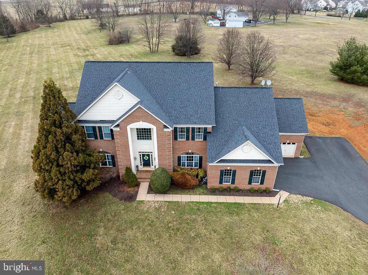 42037 HEATERS ISLAND CT, LEESBURG, Virginia 20176, 5 Bedrooms Bedrooms, ,4 BathroomsBathrooms,Residential,For sale,42037 HEATERS ISLAND CT,VALO2088240 MLS # VALO2088240