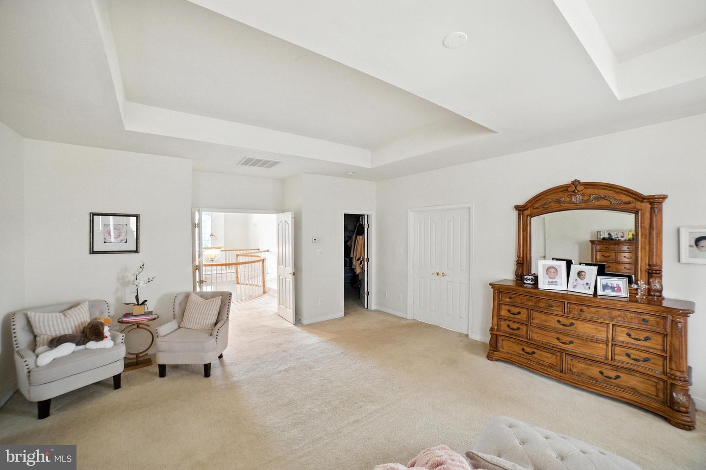 42037 HEATERS ISLAND CT, LEESBURG, Virginia 20176, 5 Bedrooms Bedrooms, ,4 BathroomsBathrooms,Residential,For sale,42037 HEATERS ISLAND CT,VALO2088240 MLS # VALO2088240