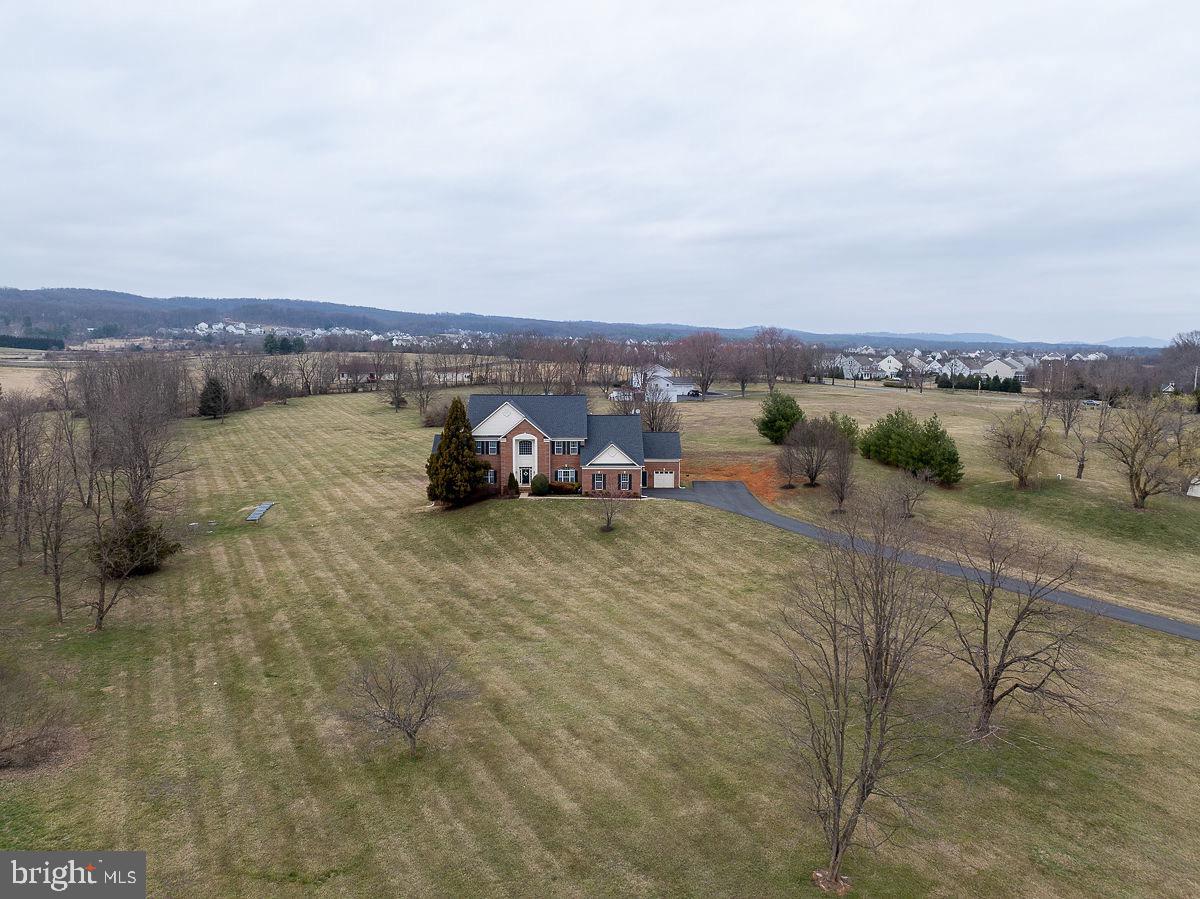 42037 HEATERS ISLAND CT, LEESBURG, Virginia 20176, 5 Bedrooms Bedrooms, ,4 BathroomsBathrooms,Residential,For sale,42037 HEATERS ISLAND CT,VALO2088240 MLS # VALO2088240
