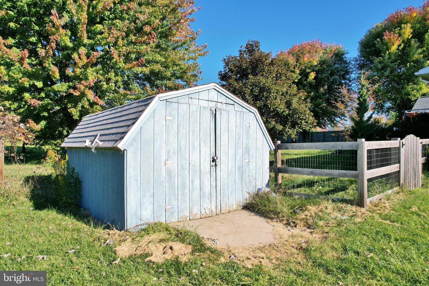 8289 BACK RD, MAURERTOWN, Virginia 22644, 2 Bedrooms Bedrooms, ,2 BathroomsBathrooms,Residential,For sale,8289 BACK RD,VASH2010782 MLS # VASH2010782 8289 BACK RD, MAURERTOWN, Virginia 22644, 2 Bedrooms Bedrooms, ,2 BathroomsBathrooms,Residential,For sale,8289 BACK RD,VASH2010782 MLS # VASH2010782