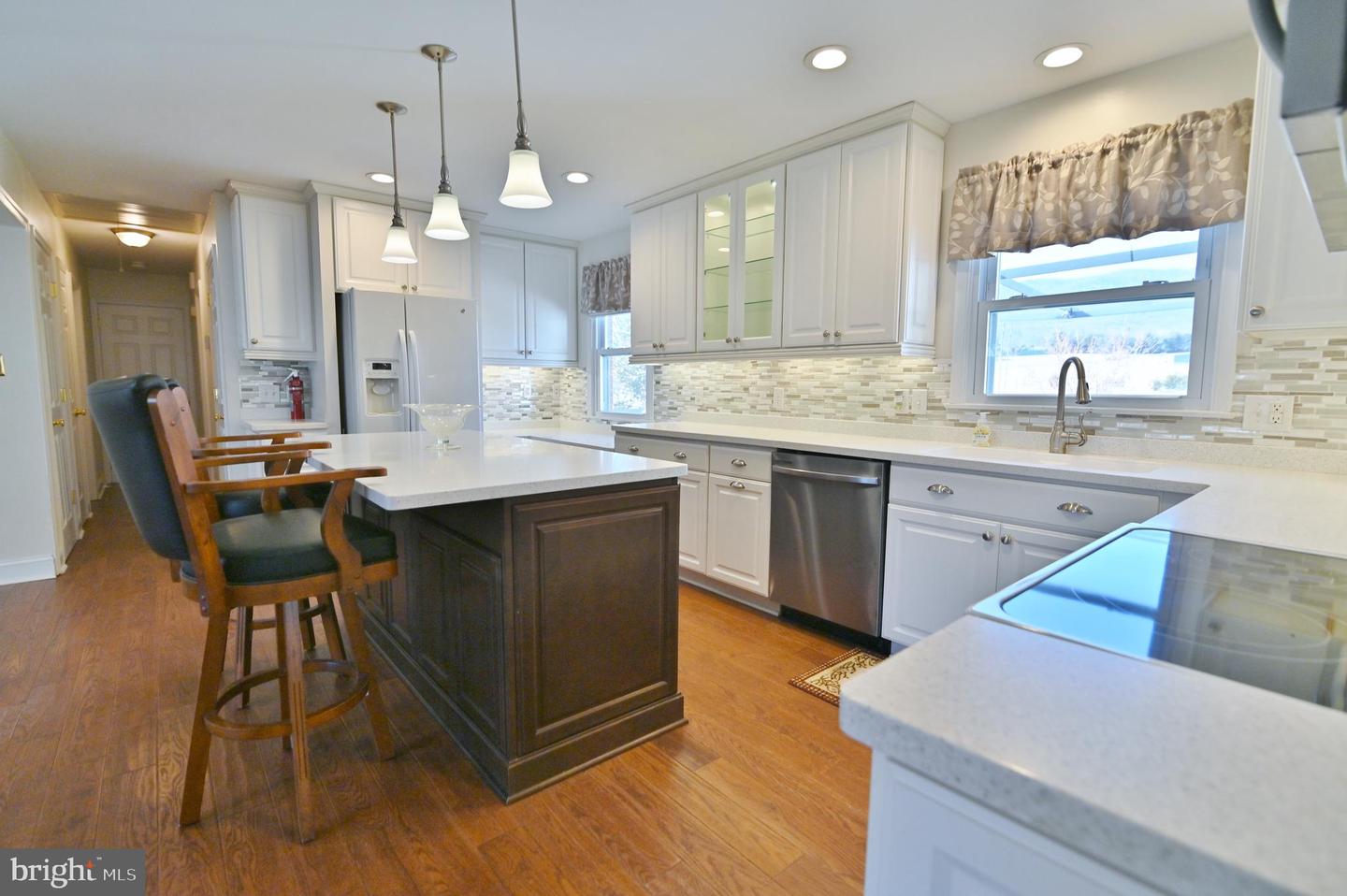 8289 BACK RD, MAURERTOWN, Virginia 22644, 2 Bedrooms Bedrooms, ,2 BathroomsBathrooms,Residential,For sale,8289 BACK RD,VASH2010782 MLS # VASH2010782 8289 BACK RD, MAURERTOWN, Virginia 22644, 2 Bedrooms Bedrooms, ,2 BathroomsBathrooms,Residential,For sale,8289 BACK RD,VASH2010782 MLS # VASH2010782