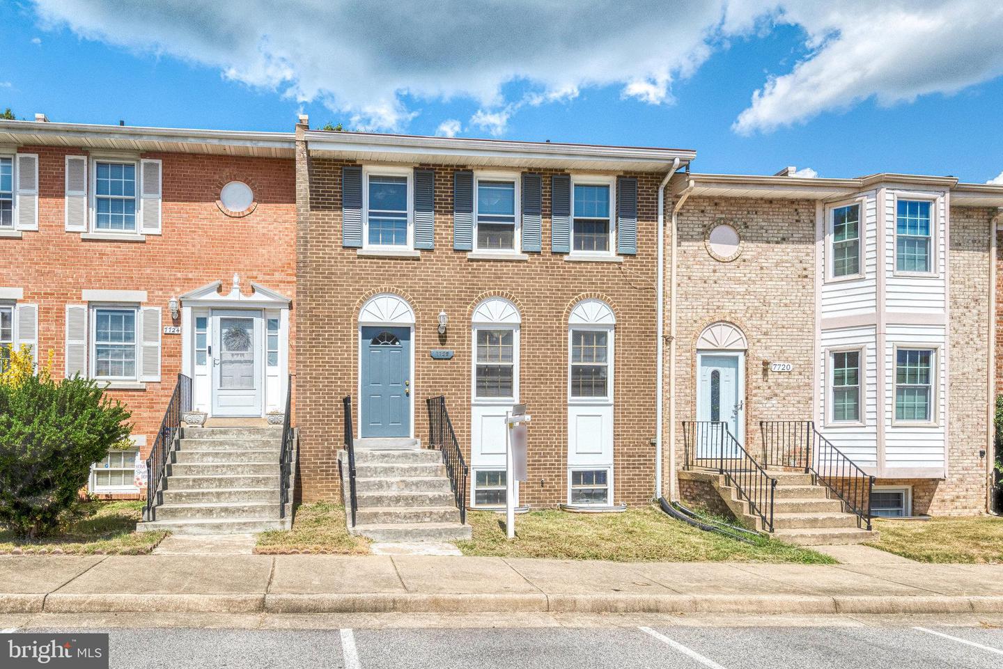 7722 CAPRON CT, LORTON, Virginia 22079, 3 Bedrooms Bedrooms, ,2 BathroomsBathrooms,Residential,For sale,7722 CAPRON CT,VAFX2236566 MLS # VAFX2236566