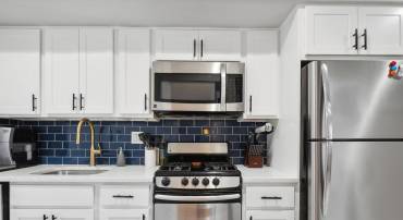 123 17TH ST SE #2, WASHINGTON, District Of Columbia 20003, 1 Bedroom Bedrooms, ,1 BathroomBathrooms,Residential,For sale,123 17TH ST SE #2,DCDC2203146 MLS # DCDC2203146
