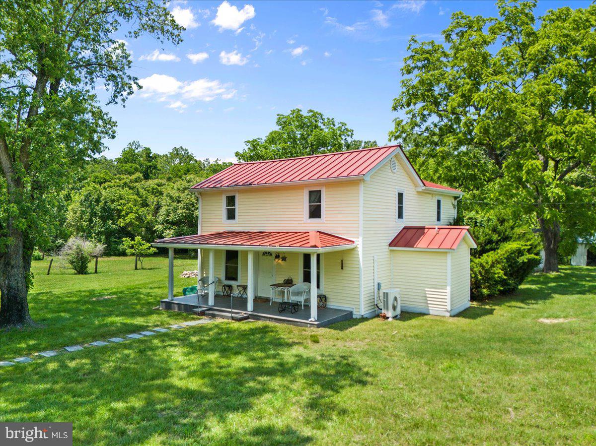 6772 EAST SIDE, ELKTON, Virginia 22827, 3 Bedrooms Bedrooms, ,2 BathroomsBathrooms,Residential,For sale,6772 EAST SIDE,VARO2002374 MLS # VARO2002374