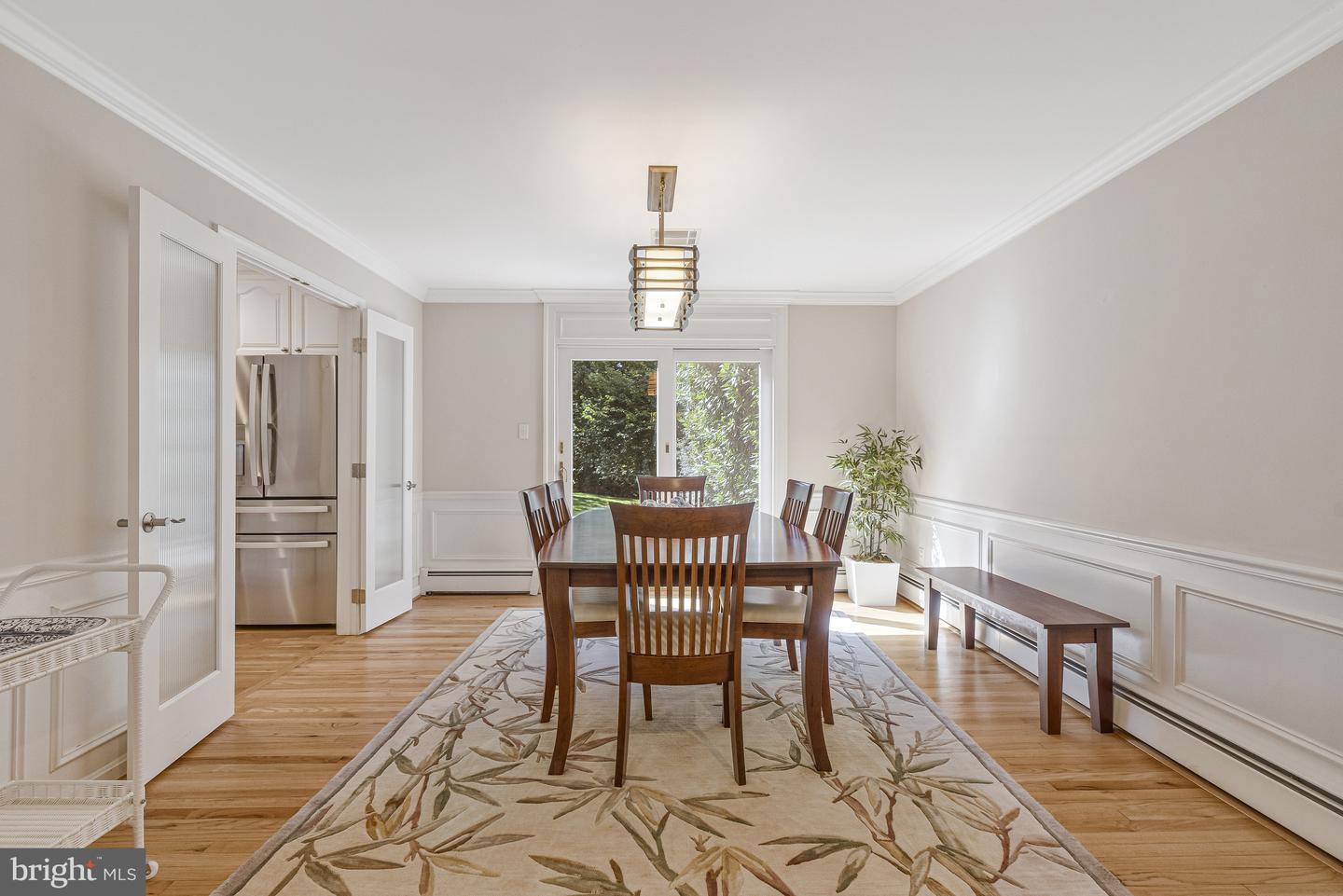 8205 DUNSINANE CT, MCLEAN, Virginia 22102, 5 Bedrooms Bedrooms, ,3 BathroomsBathrooms,Residential,For sale,8205 DUNSINANE CT,VAFX2248066 MLS # VAFX2248066