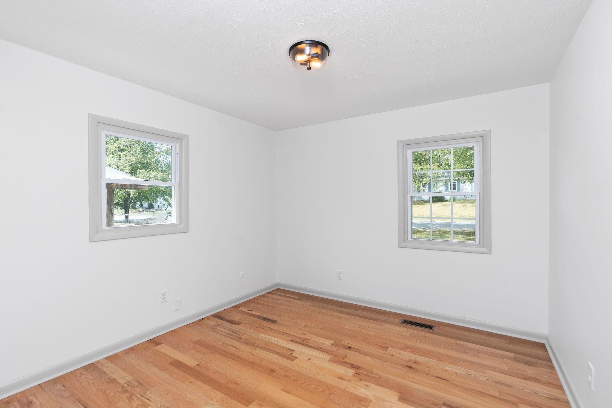 24 WESTGATE RD, VERONA, Virginia 24482, 3 Bedrooms Bedrooms, ,1 BathroomBathrooms,Residential,24 WESTGATE RD,668602 MLS # 668602