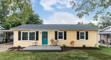24 WESTGATE RD, VERONA, Virginia 24482, 3 Bedrooms Bedrooms, ,1 BathroomBathrooms,Residential,24 WESTGATE RD,668602 MLS # 668602