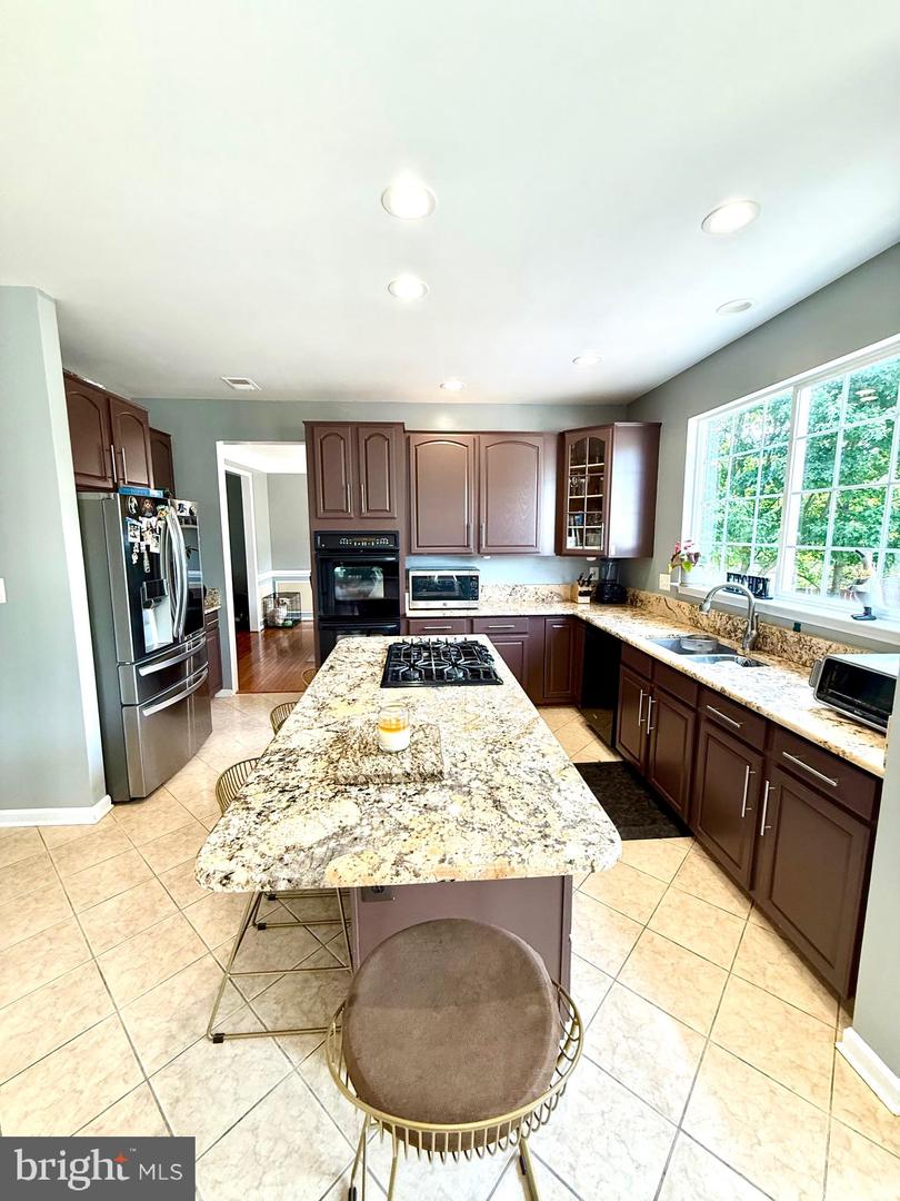 16 LITTLE FIELD DR, FREDERICKSBURG, Virginia 22405, 5 Bedrooms Bedrooms, ,3 BathroomsBathrooms,Residential,For sale,16 LITTLE FIELD DR,VAST2040498 MLS # VAST2040498