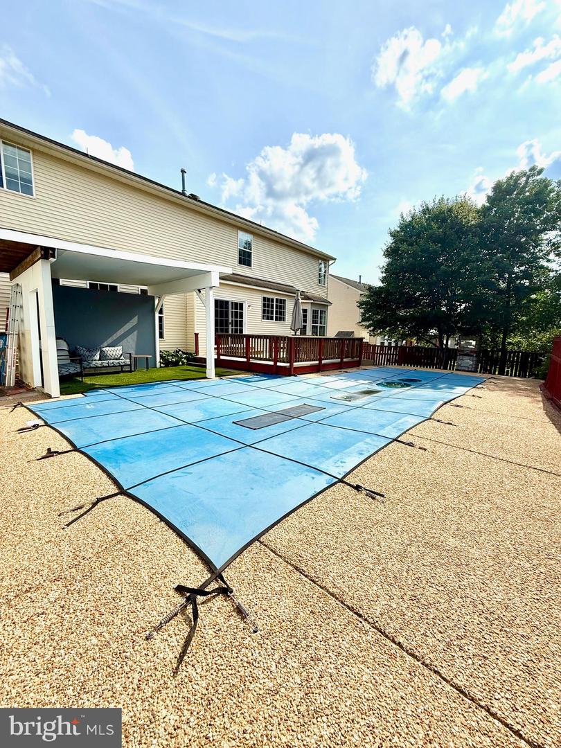 16 LITTLE FIELD DR, FREDERICKSBURG, Virginia 22405, 5 Bedrooms Bedrooms, ,3 BathroomsBathrooms,Residential,For sale,16 LITTLE FIELD DR,VAST2040498 MLS # VAST2040498