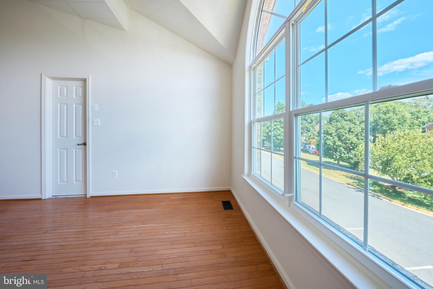 21073 SEMBLANCE DR, STERLING, Virginia 20164, 4 Bedrooms Bedrooms, ,3 BathroomsBathrooms,Residential,For sale,21073 SEMBLANCE DR,VALO2102100 MLS # VALO2102100 21073 SEMBLANCE DR, STERLING, Virginia 20164, 4 Bedrooms Bedrooms, ,3 BathroomsBathrooms,Residential,For sale,21073 SEMBLANCE DR,VALO2102100 MLS # VALO2102100