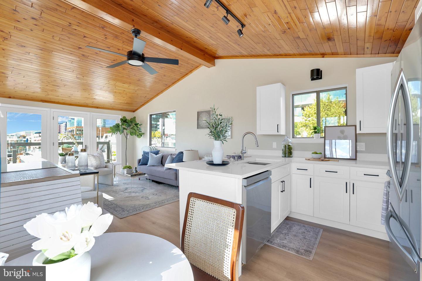 650 WHARF ST SW #Z-01, WASHINGTON, District Of Columbia 20024, 2 Bedrooms Bedrooms, ,1 BathroomBathrooms,Residential,For sale,650 WHARF ST SW #Z-01,DCDC2212982 MLS # DCDC2212982 650 WHARF ST SW #Z-01, WASHINGTON, District Of Columbia 20024, 2 Bedrooms Bedrooms, ,1 BathroomBathrooms,Residential,For sale,650 WHARF ST SW #Z-01,DCDC2212982 MLS # DCDC2212982