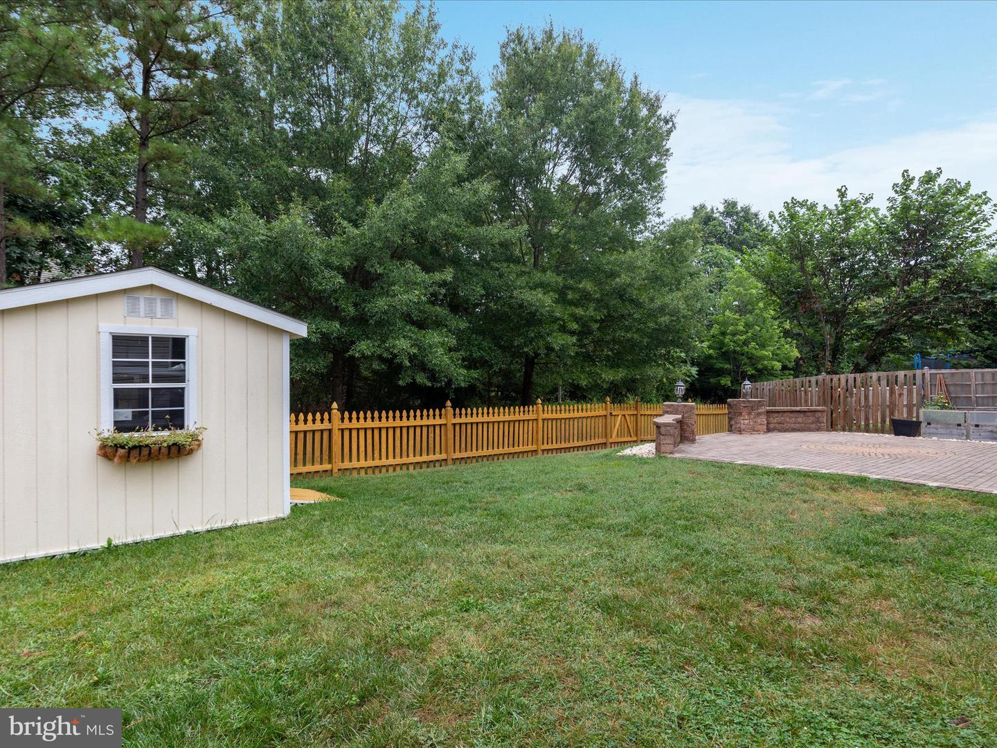 8150 TENBROOK DR, GAINESVILLE, Virginia 20155, 5 Bedrooms Bedrooms, ,4 BathroomsBathrooms,Residential,For sale,8150 TENBROOK DR,VAPW2100524 MLS # VAPW2100524