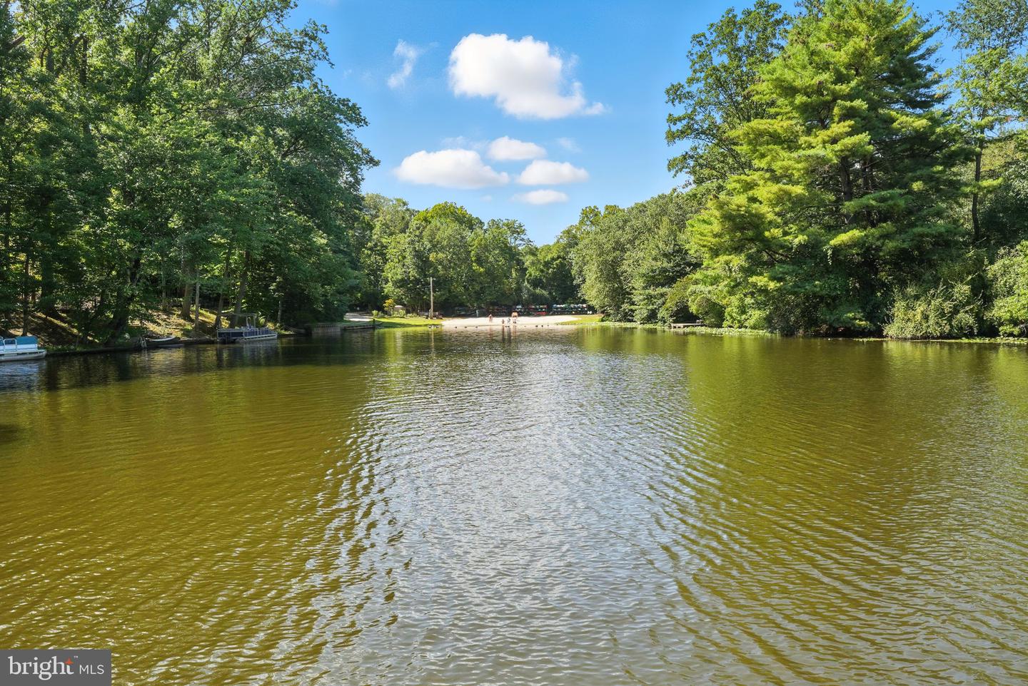 6211 WATERWAY DR, FALLS CHURCH, Virginia 22044, 6 Bedrooms Bedrooms, ,3 BathroomsBathrooms,Residential,For sale,6211 WATERWAY DR,VAFX2259600 MLS # VAFX2259600