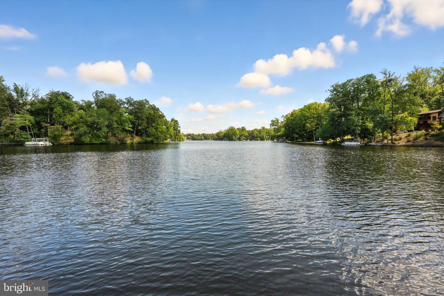 6211 WATERWAY DR, FALLS CHURCH, Virginia 22044, 6 Bedrooms Bedrooms, ,3 BathroomsBathrooms,Residential,For sale,6211 WATERWAY DR,VAFX2259600 MLS # VAFX2259600