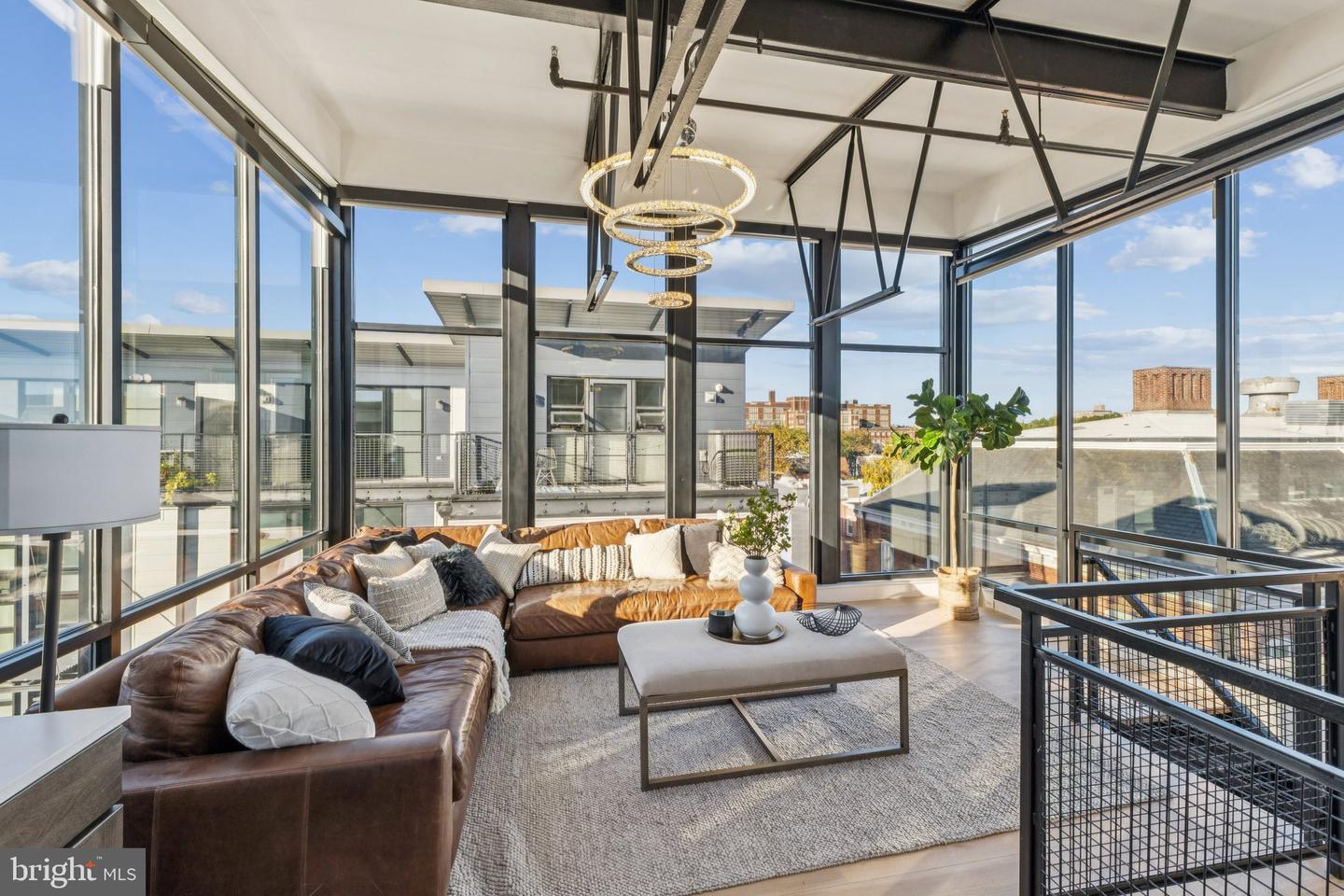 2125 14TH ST NW #315W, WASHINGTON, District Of Columbia 20009, 3 Bedrooms Bedrooms, ,3 BathroomsBathrooms,Residential,For sale,2125 14TH ST NW #315W,DCDC2214130 MLS # DCDC2214130