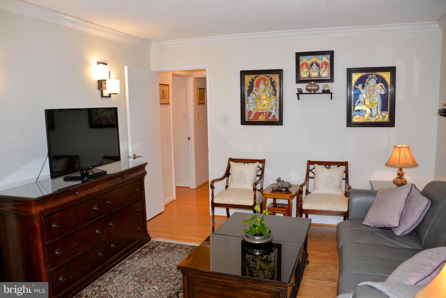 1800 OLD MEADOW RD #713, MCLEAN, Virginia 22102, 2 Bedrooms Bedrooms, 4 Rooms Rooms,2 BathroomsBathrooms,Residential,For sale,1800 OLD MEADOW RD #713,VAFX2260636 MLS # VAFX2260636