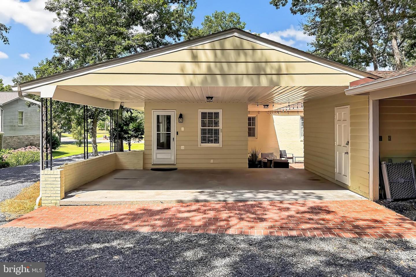 116 MALOY DR, WINCHESTER, Virginia 22602, 3 Bedrooms Bedrooms, ,1 BathroomBathrooms,Residential,For sale,116 MALOY DR,VAFV2036122 MLS # VAFV2036122